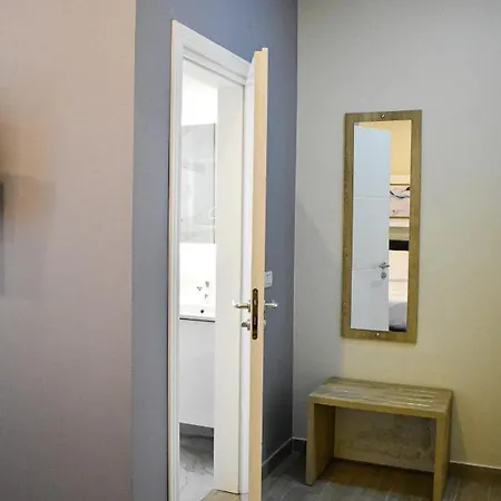 Hotelapart - Delmar Mini-hôtel Durrës